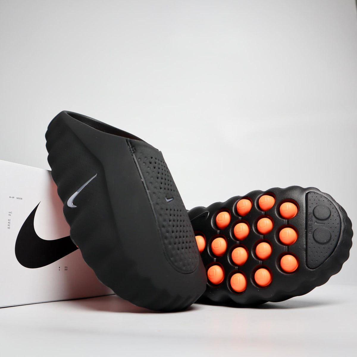 NIKE MIND 001