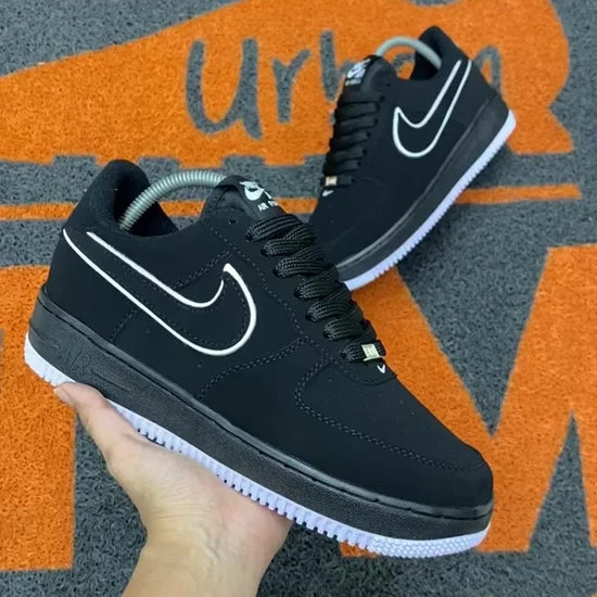 NIKE AF1 BLACK
