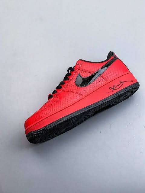 NIKE AF1