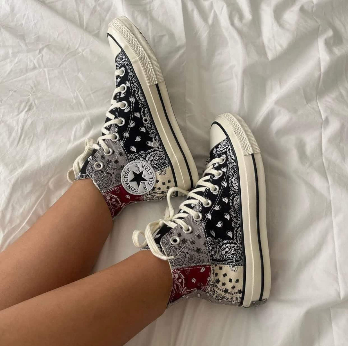 CONVERSE CHUCK TAYLOR ALL-STAR 70 HI