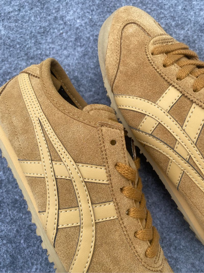 ONITSUKA TIGER