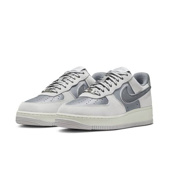 NIKE AF1 LX