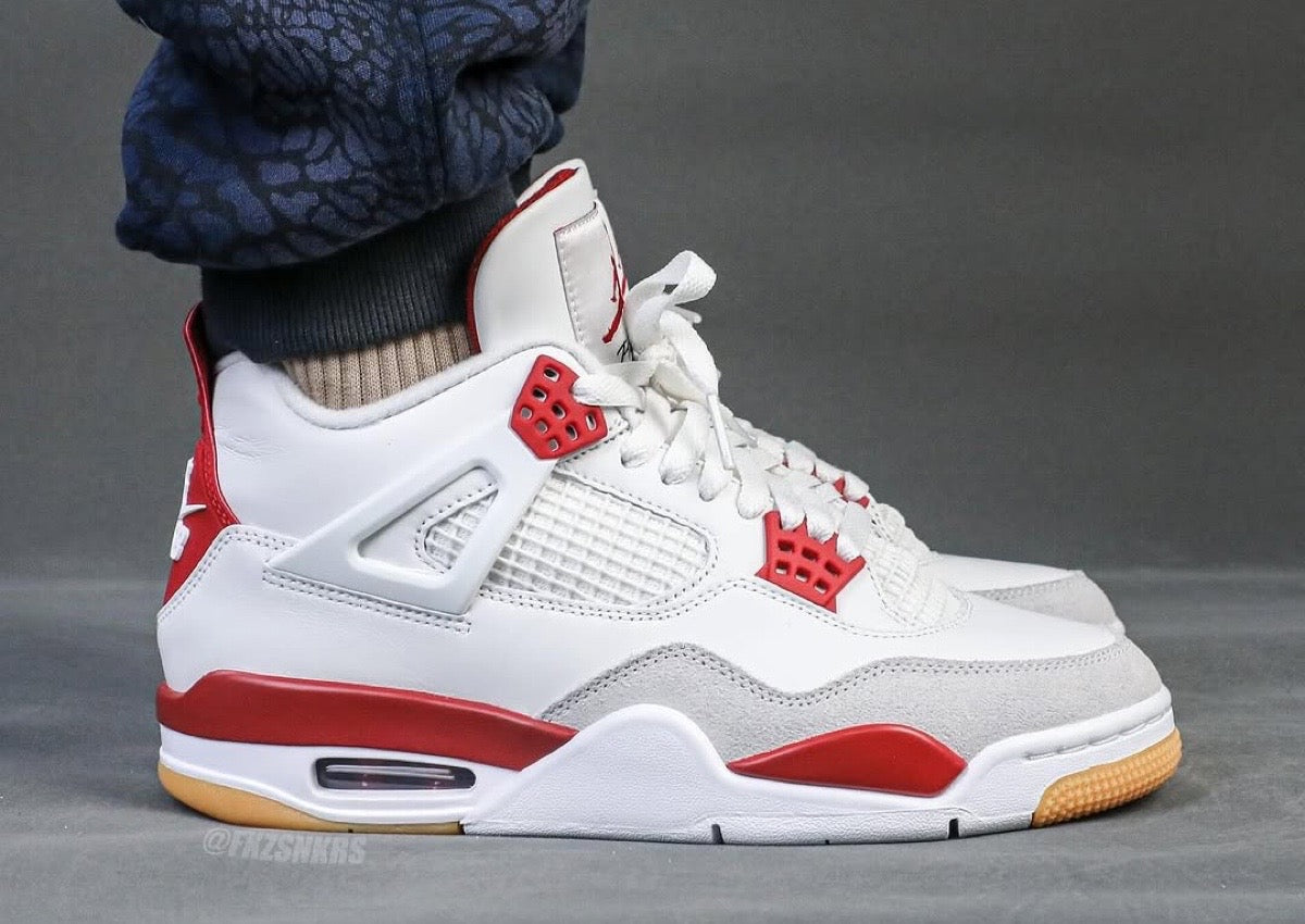 NIKE RETRO 4