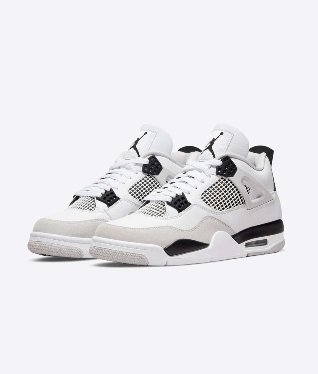 NIKE RETRO 4