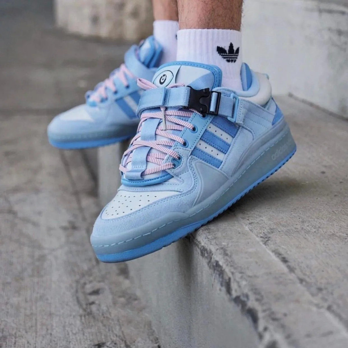 ADIDAS BAD BUNNY