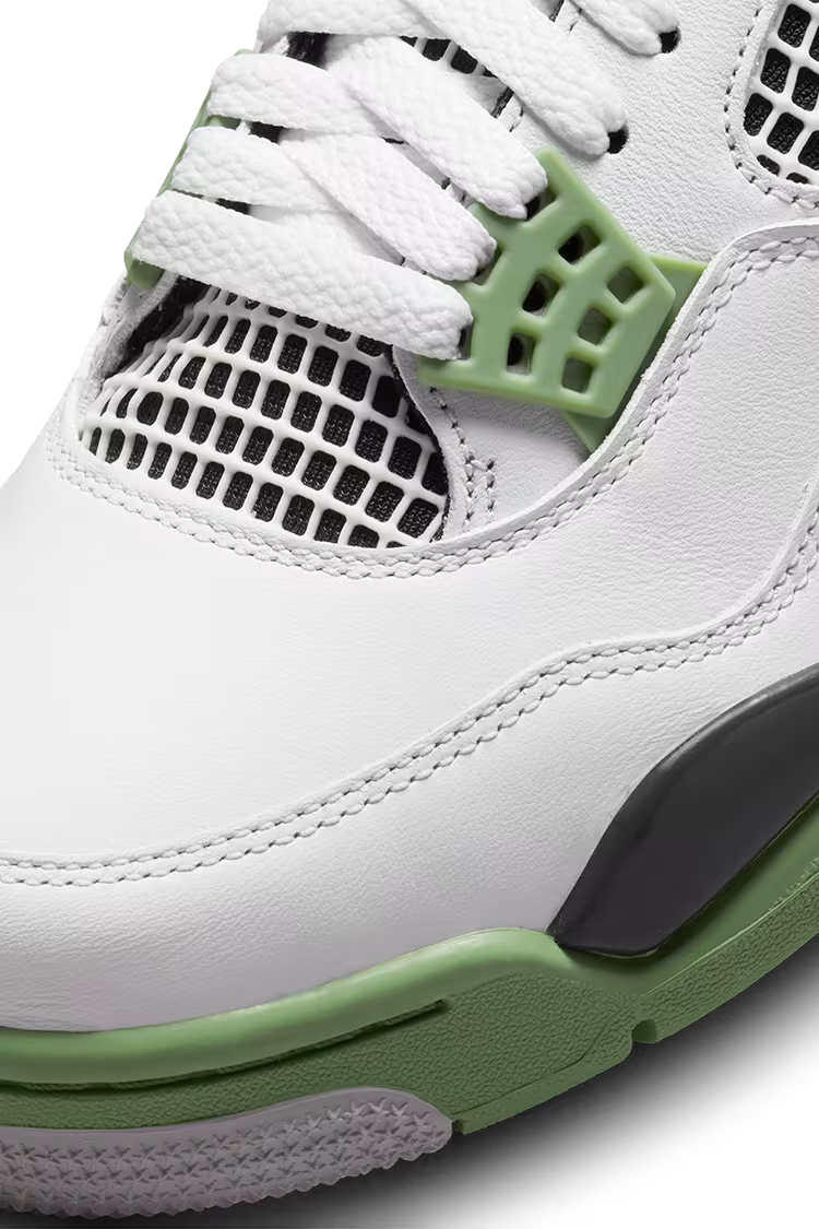 NIKE RETRO 4